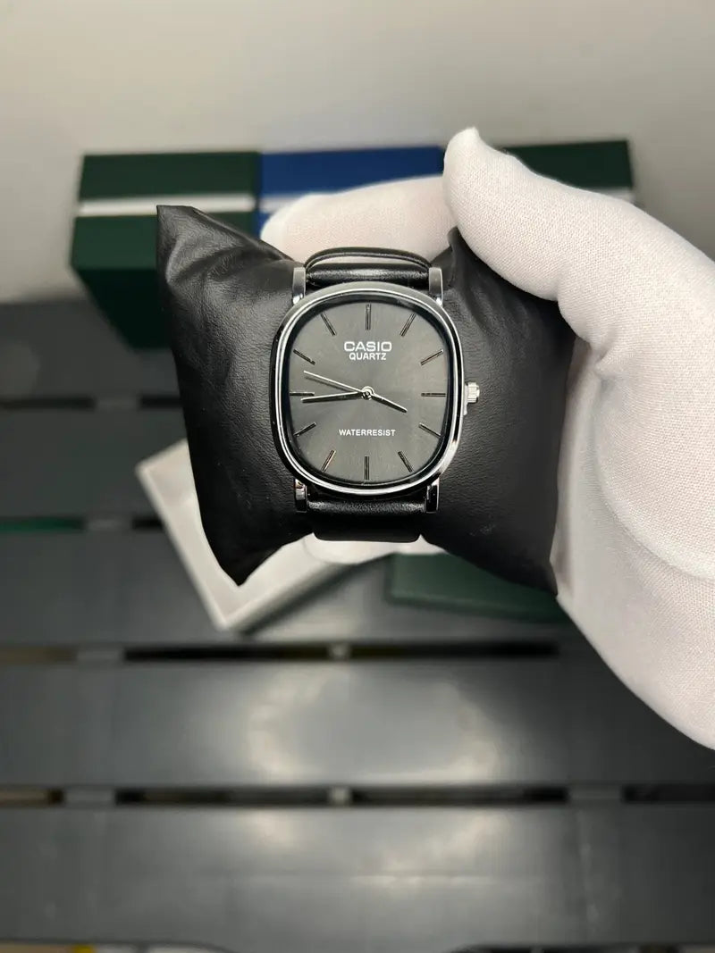 Original Casio Leather Wristwatch – Classic Swiss Quartz Men's Watch